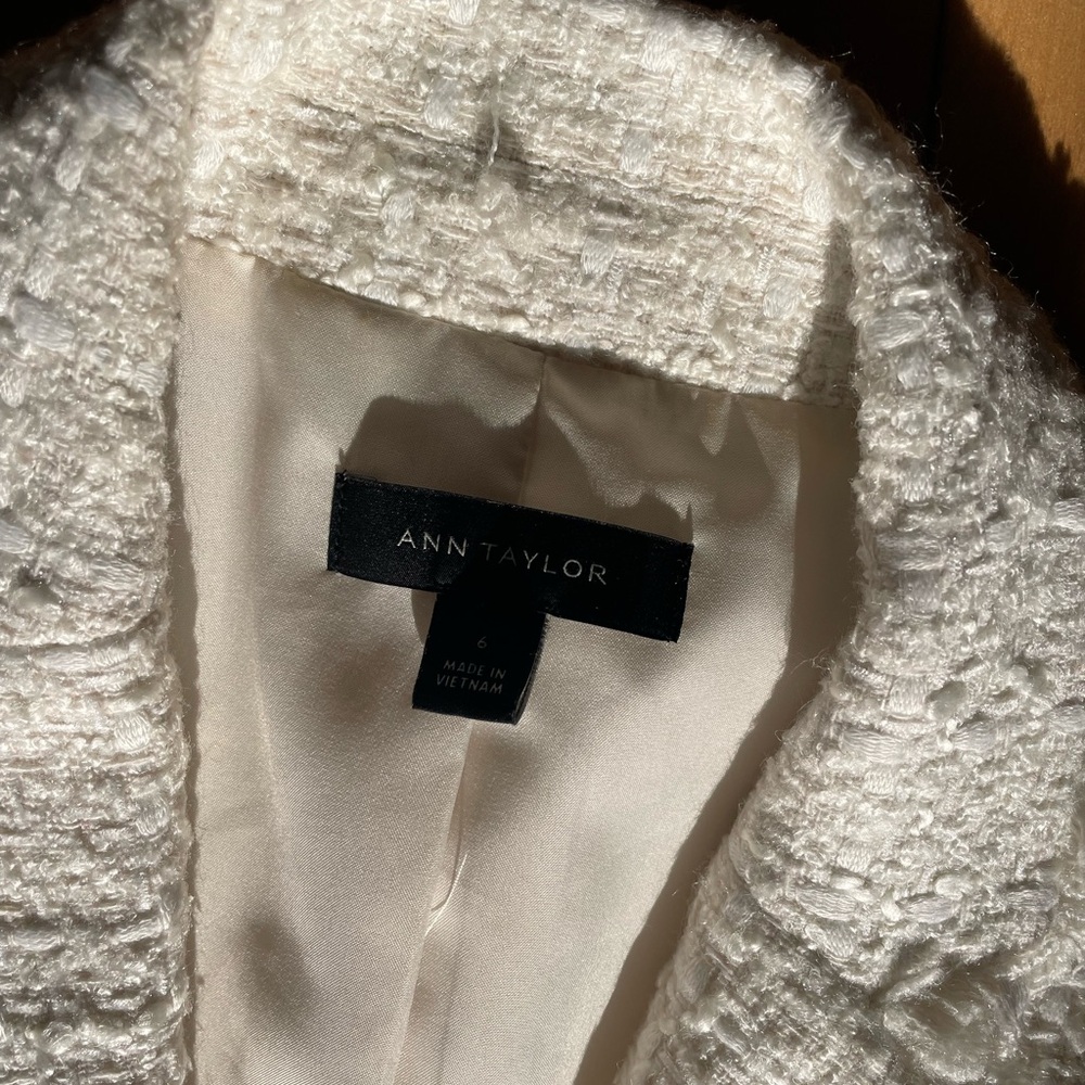 Ann Taylor Cream Tweed Suit Jacket